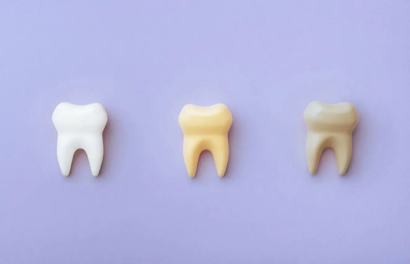 Acidic Compounds Causing Yellow Teeth