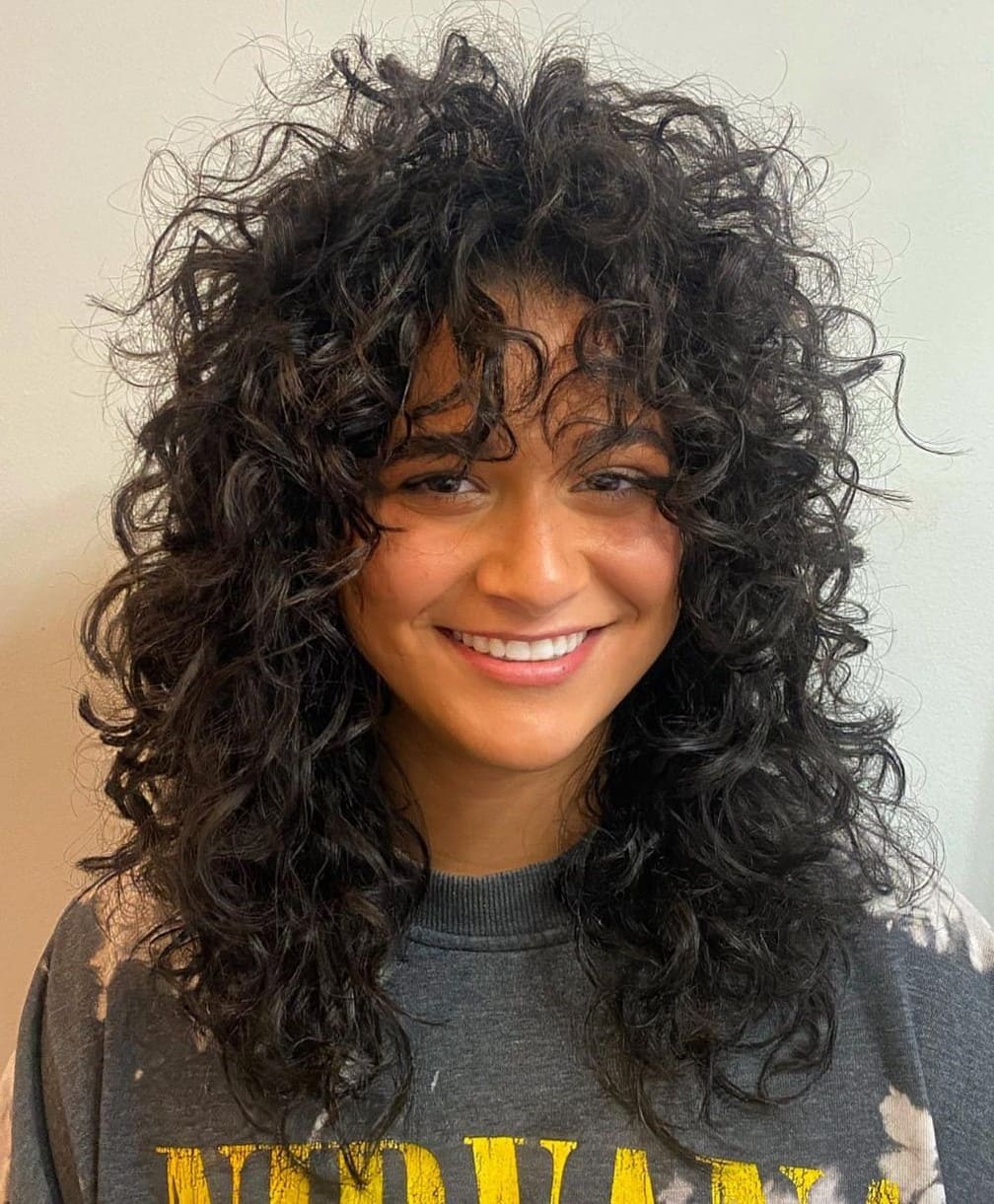  curly wolf cut hairstyle