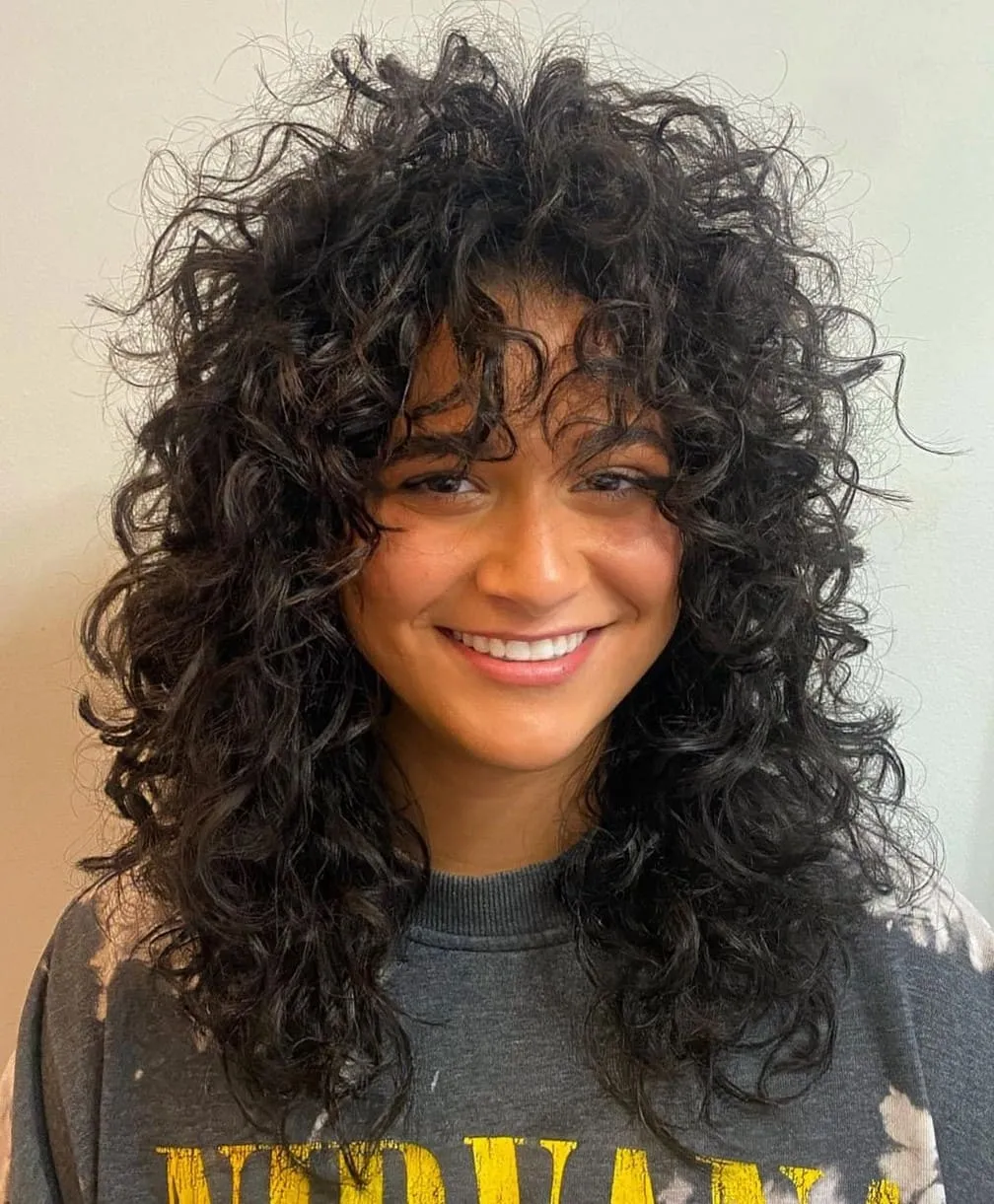  curly wolf cut hairstyle