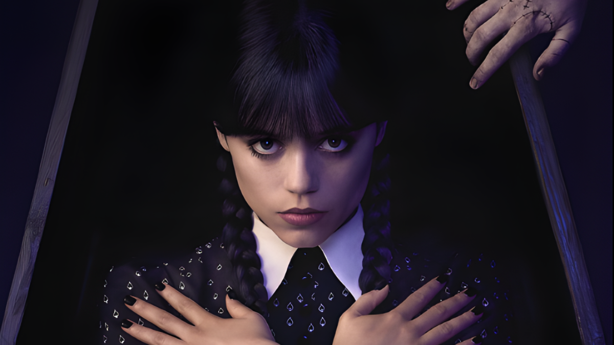 Smoky grey and black eye makeup inspired by the Wednesday Addams look